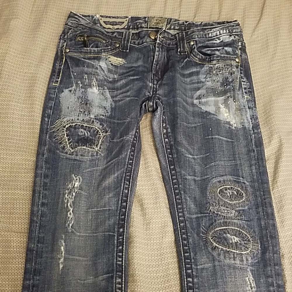 Juniors designed skinny jeans